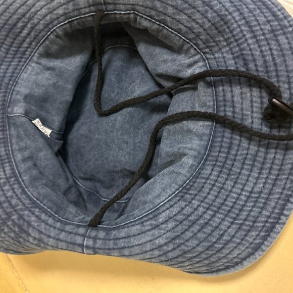 New Hat - Picture 6 of 8